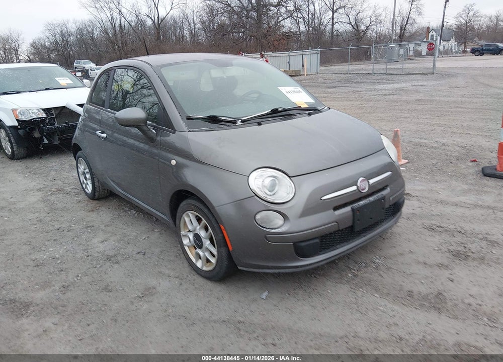 2013 FIAT 500 POP VIN: 3C3CFFAR1DT546332