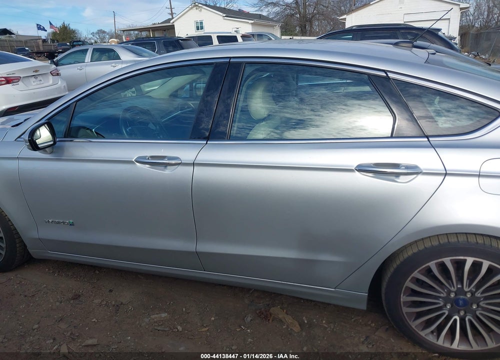 2017 FORD FUSION HYBRID TITANIUM VIN: 3FA6P0RUXHR370899