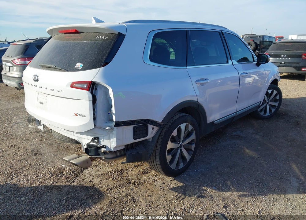 2021 KIA TELLURIDE S VIN: 5XYP64HC0MG192748