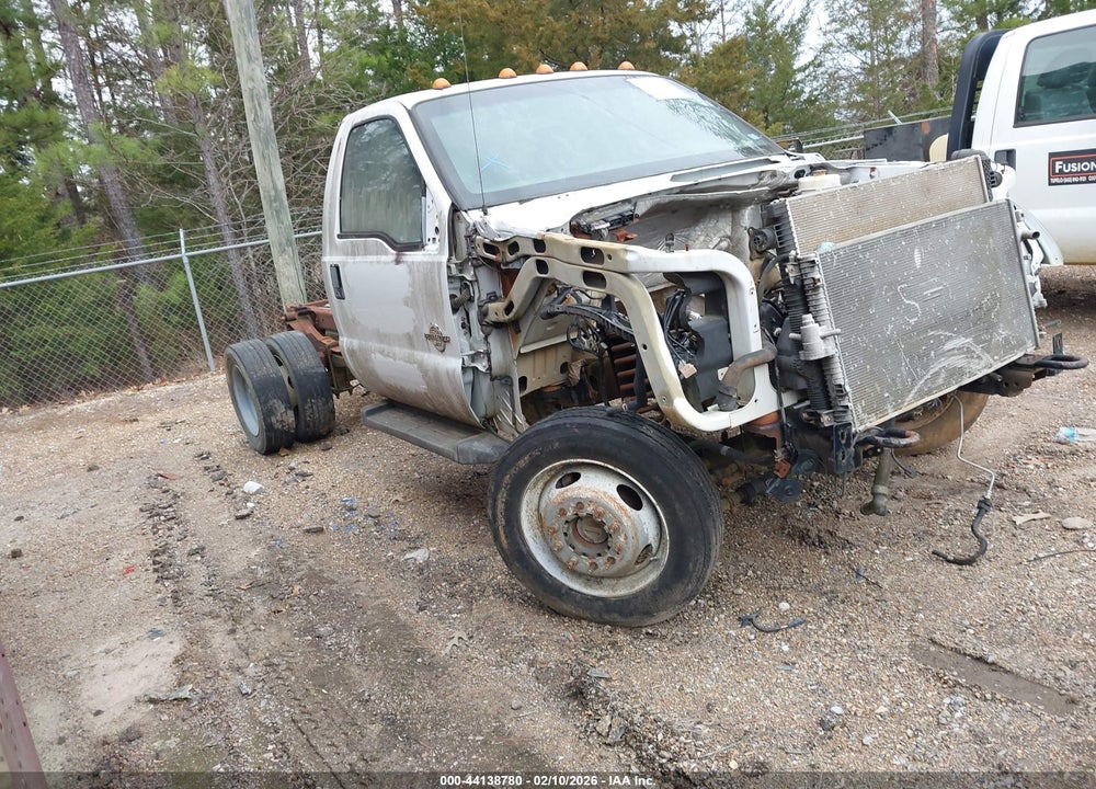 2011 FORD F-550 CHASSIS XL VIN: 1FDUF5HT2BEA36849