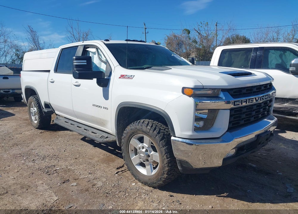 2022 CHEVROLET SILVERADO 2500HD 4WD  STANDARD BED LT VIN: 1GC4YNE73NF108324