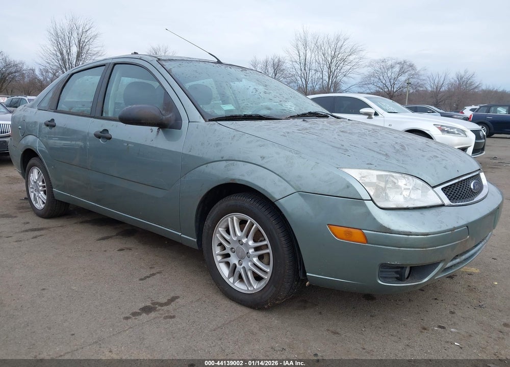 2006 FORD FOCUS ZX4 VIN: 1FAFP34N46W102295