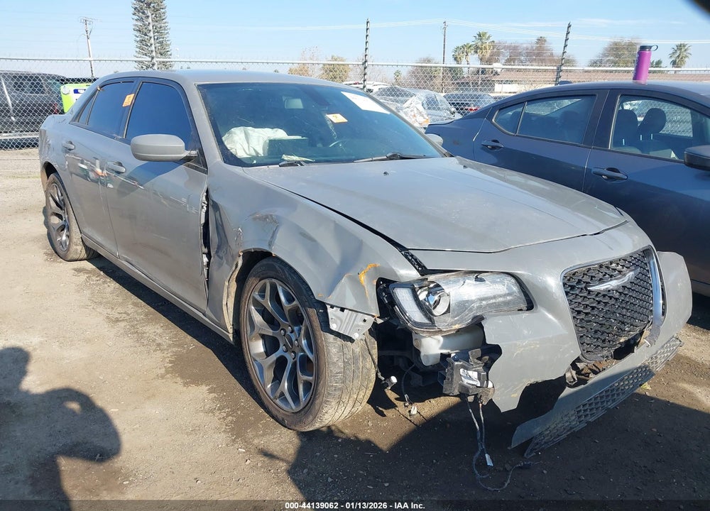 2018 CHRYSLER 300 300S VIN: 2C3CCABG2JH223016