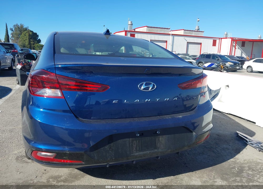 2020 HYUNDAI ELANTRA SEL VIN: 5NPD84LF3LH608524