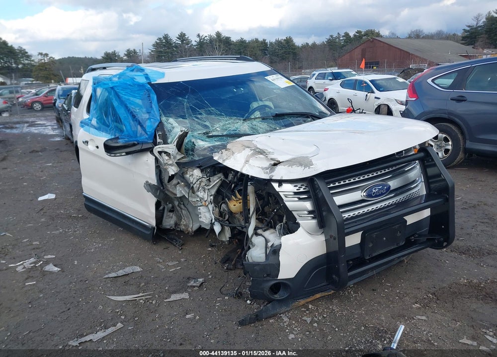 2015 FORD EXPLORER XLT VIN: 1FM5K8D85FGB35744