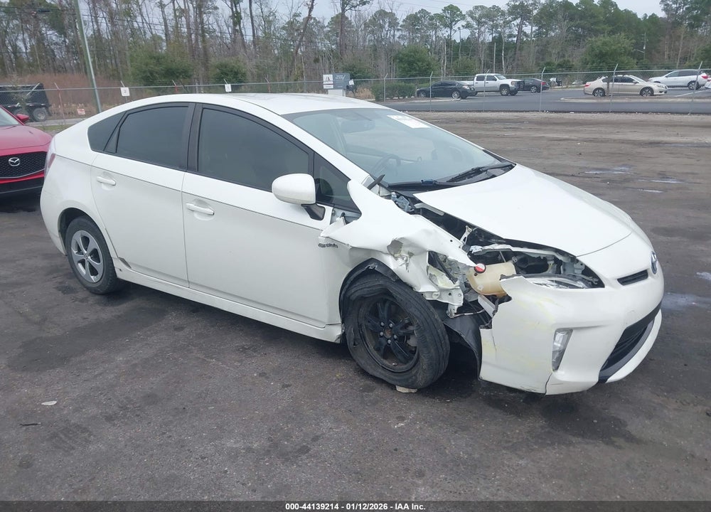 2015 TOYOTA PRIUS FOUR VIN: JTDKN3DU2F0453358