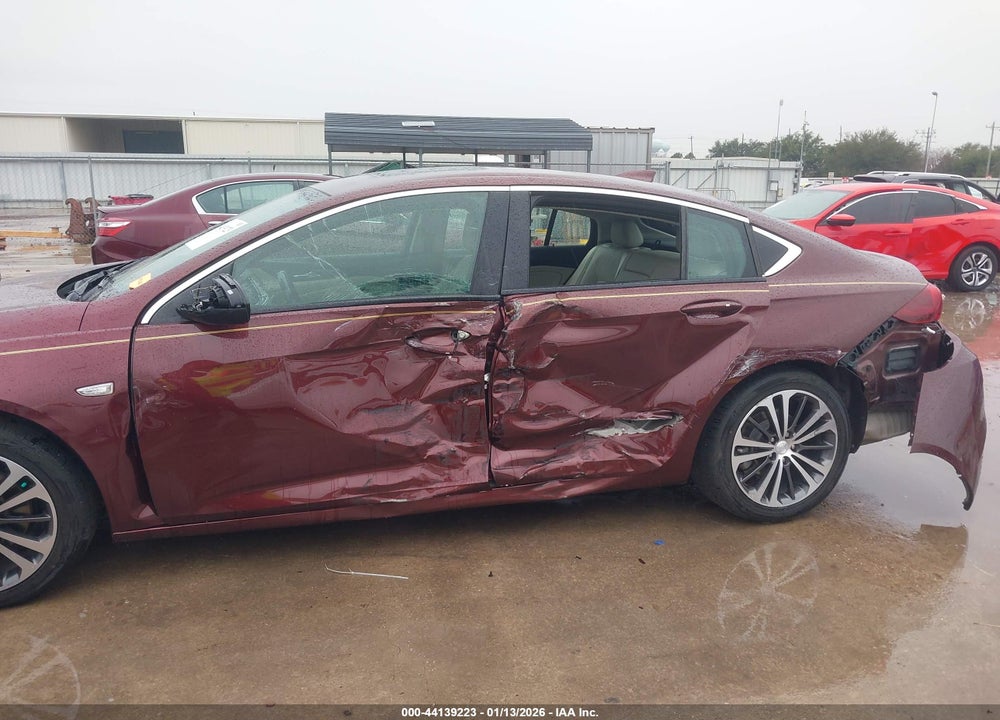 2018 BUICK REGAL SPORTBACK ESSENCE VIN: W04GP6SX1J1088604