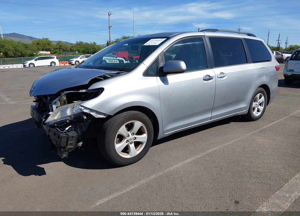 2015 TOYOTA SIENNA LE 7 PASSENGER/LE 8 PASSENGER VIN: 5TDKK3DC1FS531075