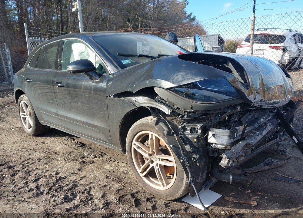 2021 PORSCHE MACAN VIN: WP1AA2A5XMLB08135