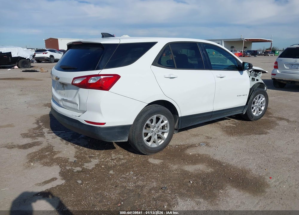 2019 CHEVROLET EQUINOX LS VIN: 3GNAXHEV7KS519360