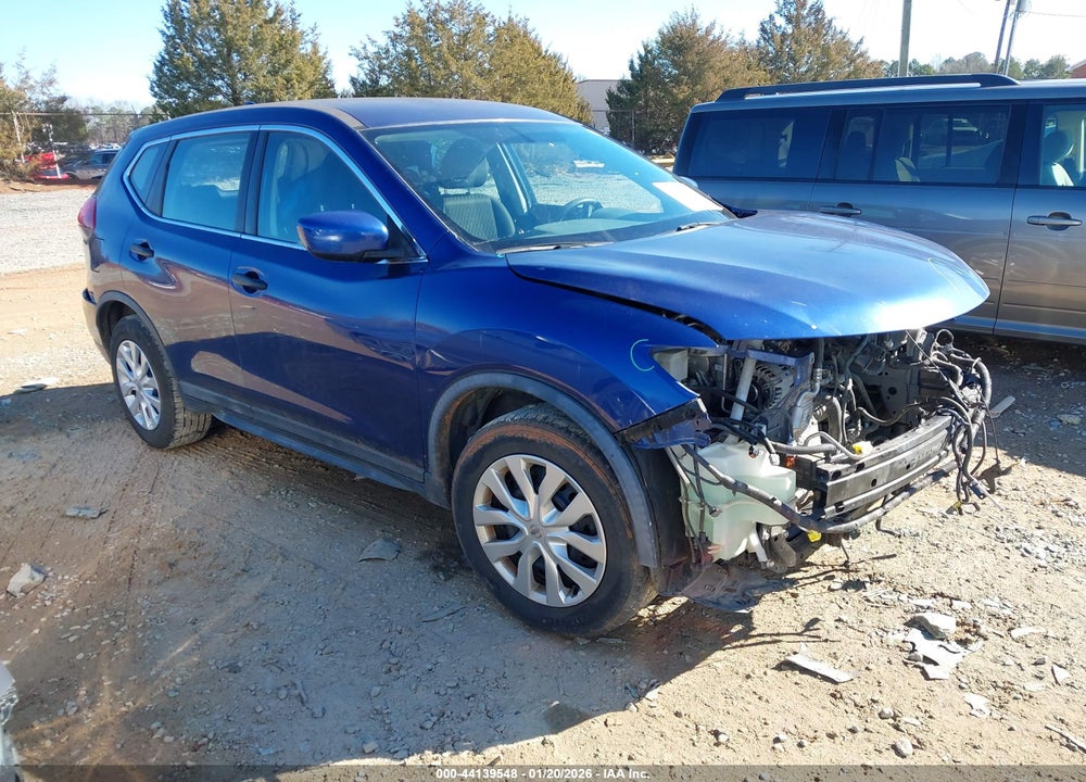 2018 NISSAN ROGUE S VIN: KNMAT2MT2JP542138