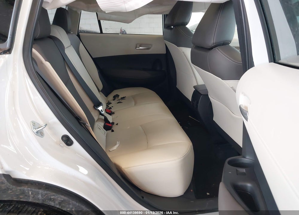 2024 TOYOTA COROLLA CROSS XLE VIN: 7MUDAABG2RV115083