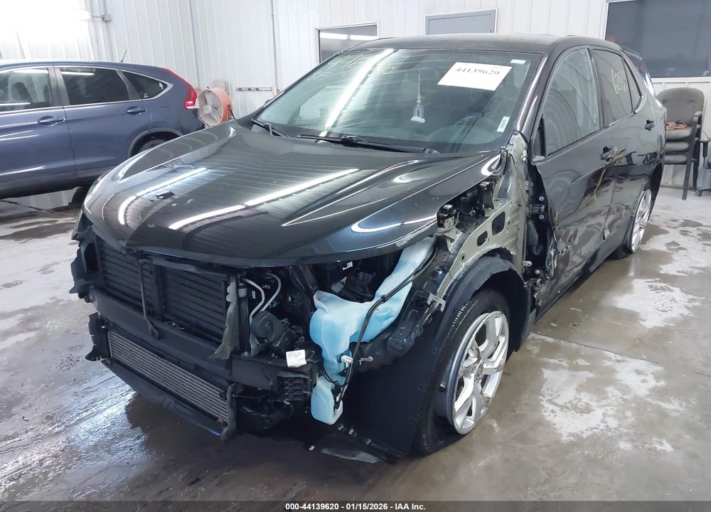 2019 CHEVROLET EQUINOX LT VIN: 2GNAXKEV1K6235136