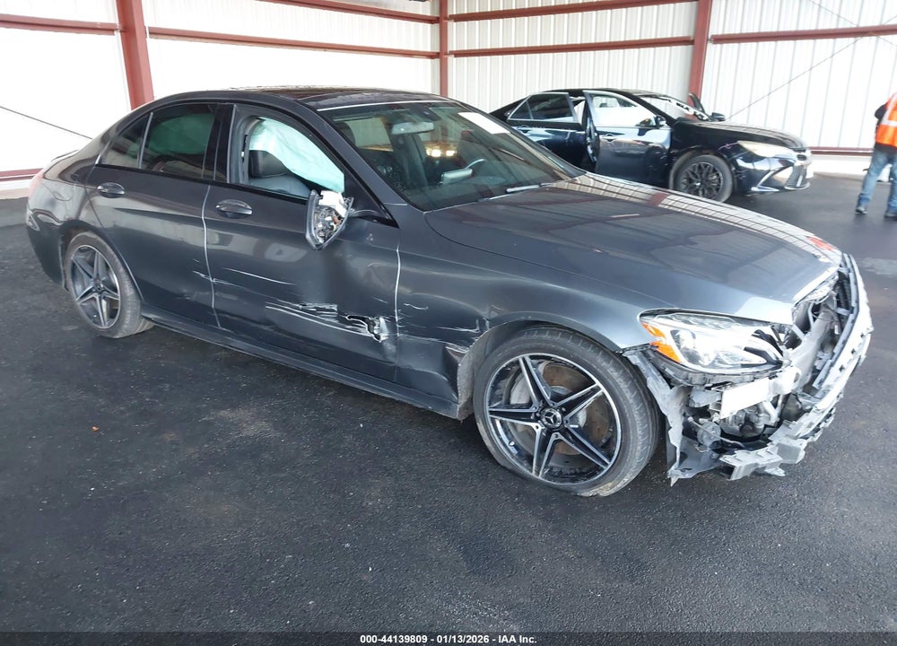 2018 MERCEDES-BENZ C 300 VIN: 55SWF4JB9JU254808