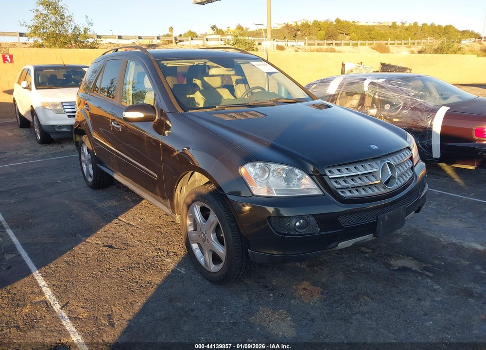2008 MERCEDES-BENZ ML 350 4MATIC VIN: 4JGBB86E98A364231