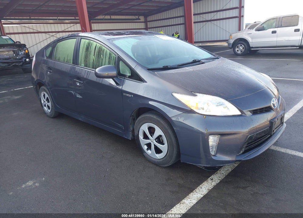 2015 TOYOTA PRIUS TWO VIN: JTDKN3DU8F0483643