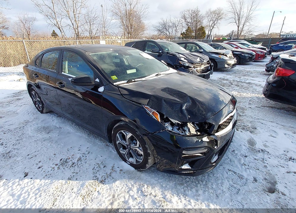 2021 KIA FORTE FE VIN: 3KPF24AD1ME289268