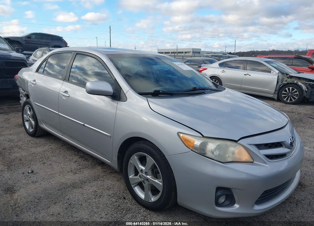 2011 TOYOTA COROLLA LE VIN: 2T1BU4EE2BC640065
