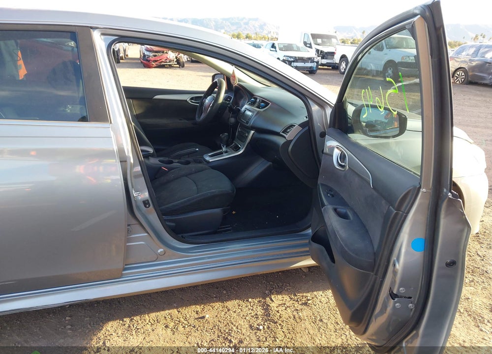 2014 NISSAN SENTRA SR VIN: 3N1AB7AP3EY318486