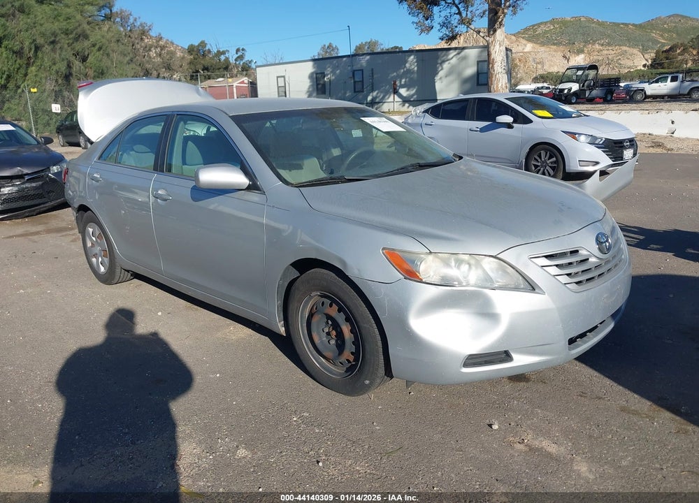 2007 TOYOTA CAMRY LE VIN: 4T1BE46K77U574037