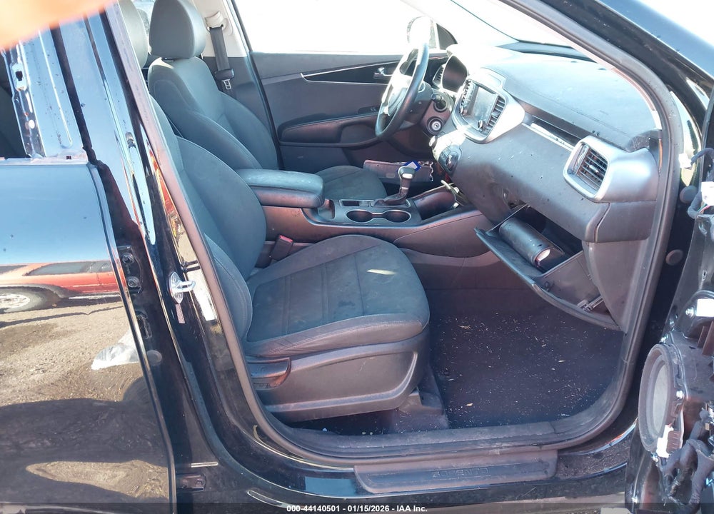 2020 KIA SORENTO 2.4L LX VIN: 5XYPGDA34LG685533