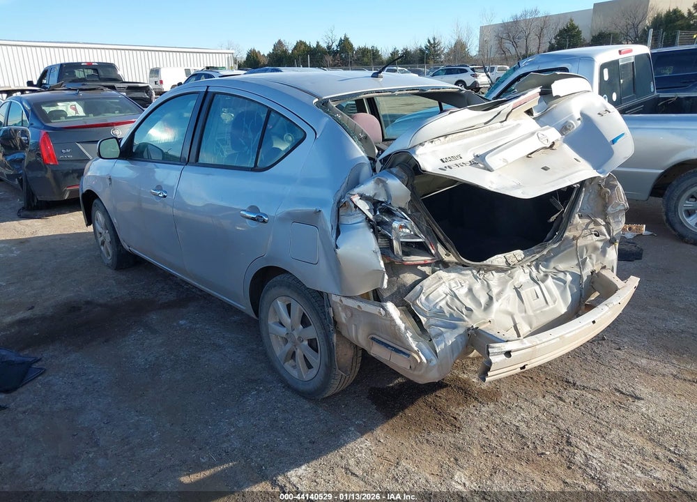 2013 NISSAN VERSA 1.6 SL VIN: 3N1CN7AP7DL850898