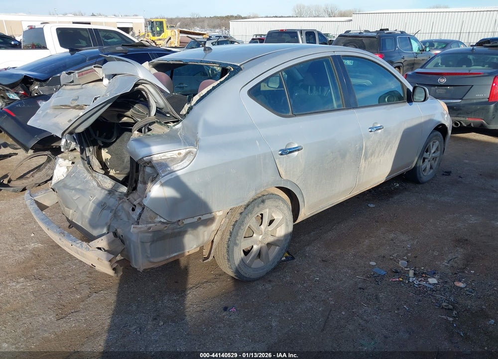 2013 NISSAN VERSA 1.6 SL VIN: 3N1CN7AP7DL850898