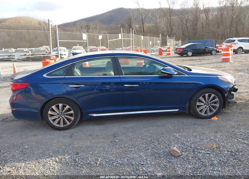 2017 HYUNDAI SONATA SPORT VIN: 5NPE34AF1HH579456