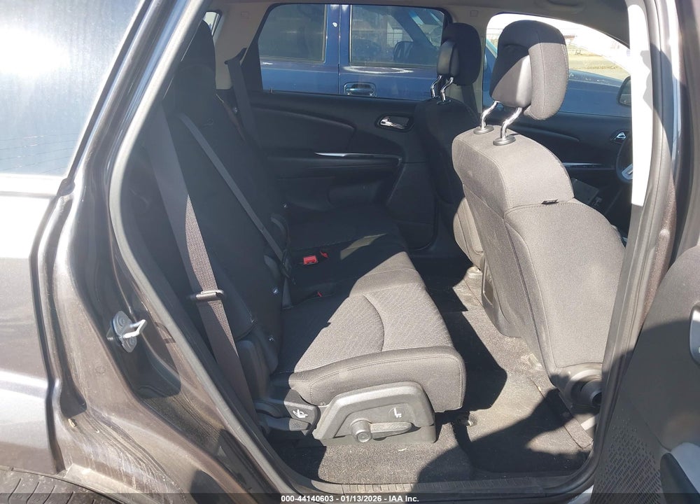 2018 DODGE JOURNEY SE VIN: 3C4PDCAB1JT490568