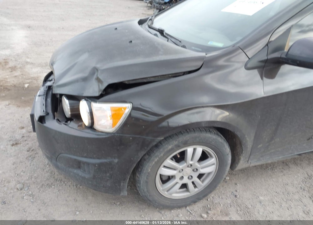 2015 CHEVROLET SONIC LT AUTO VIN: 1G1JC5SB9F4201770