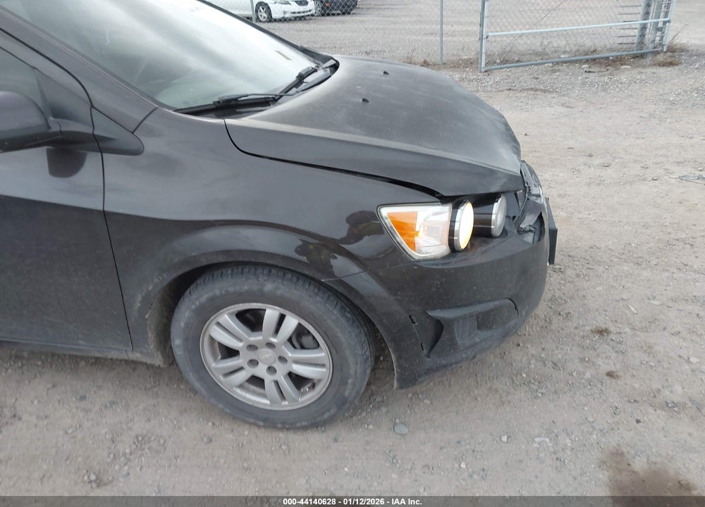 2015 CHEVROLET SONIC LT AUTO VIN: 1G1JC5SB9F4201770