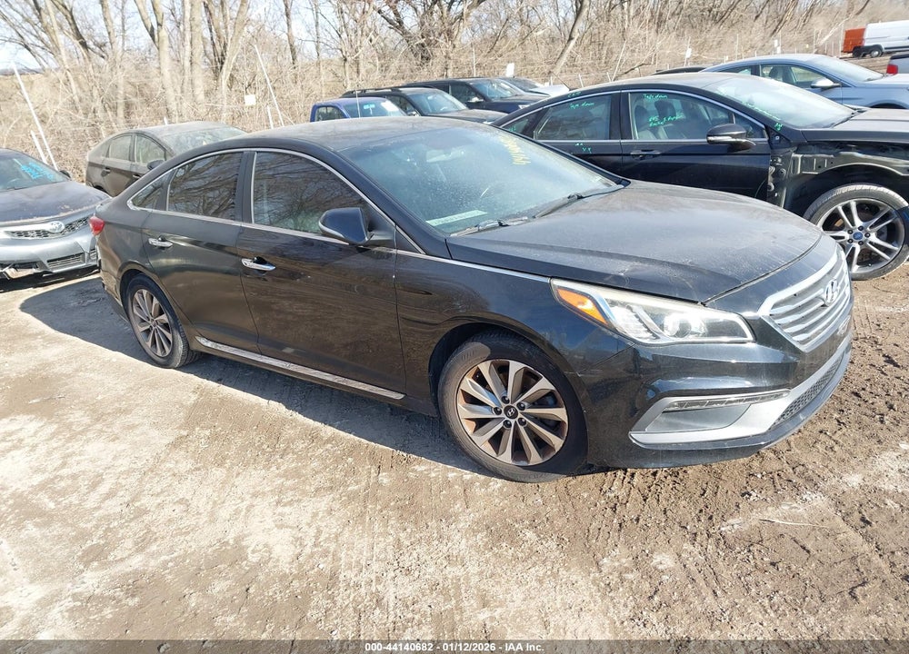 2015 HYUNDAI SONATA SPORT VIN: 5NPE34AF9FH222698