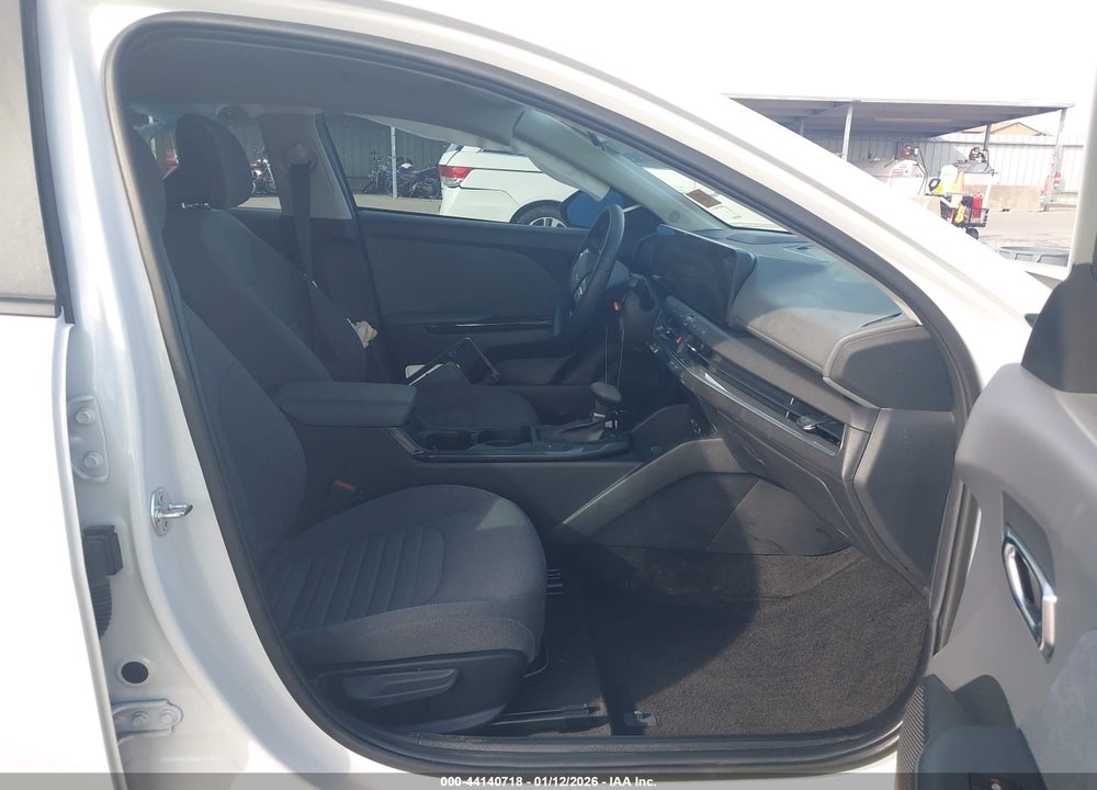 2025 KIA K4 EX VIN: 3KPFU4DE3SE012245