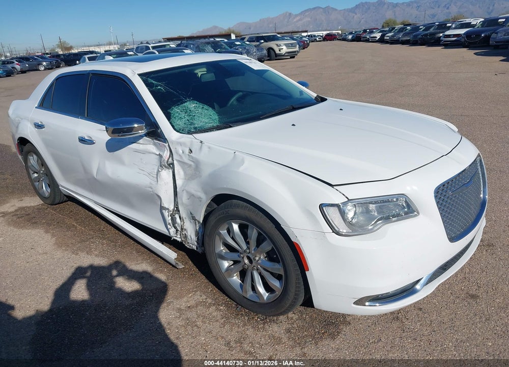 2018 CHRYSLER 300 LIMITED AWD VIN: 2C3CCAKG2JH240883