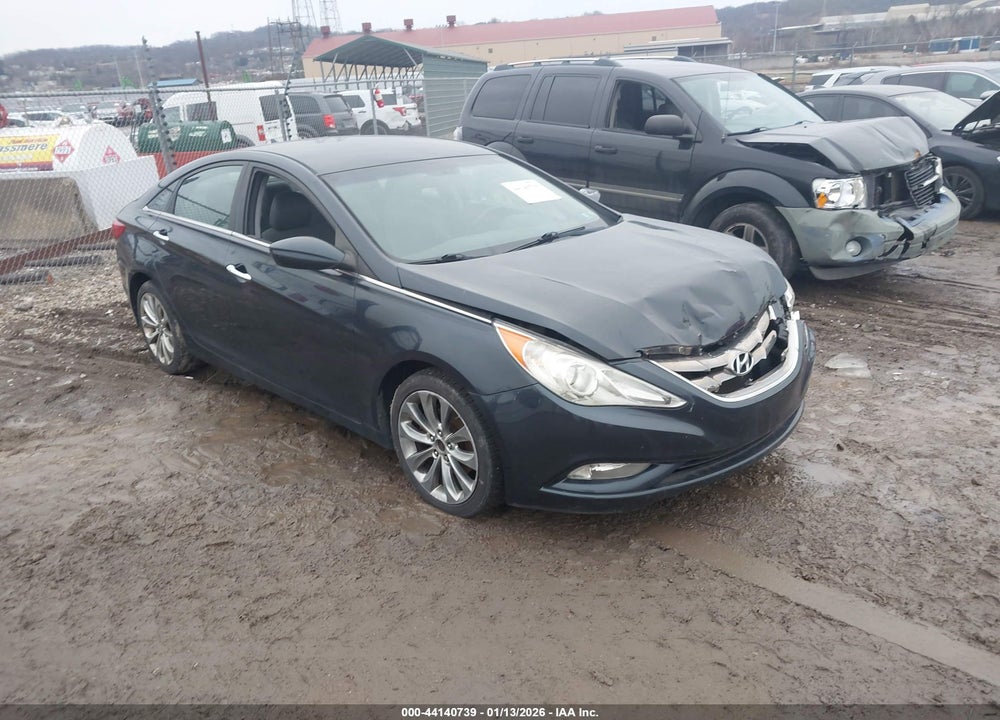 2011 HYUNDAI SONATA SE VIN: 5NPEC4AC6BH153727