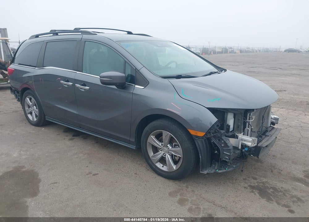 2018 HONDA ODYSSEY EX-L VIN: 5FNRL6H70JB043310