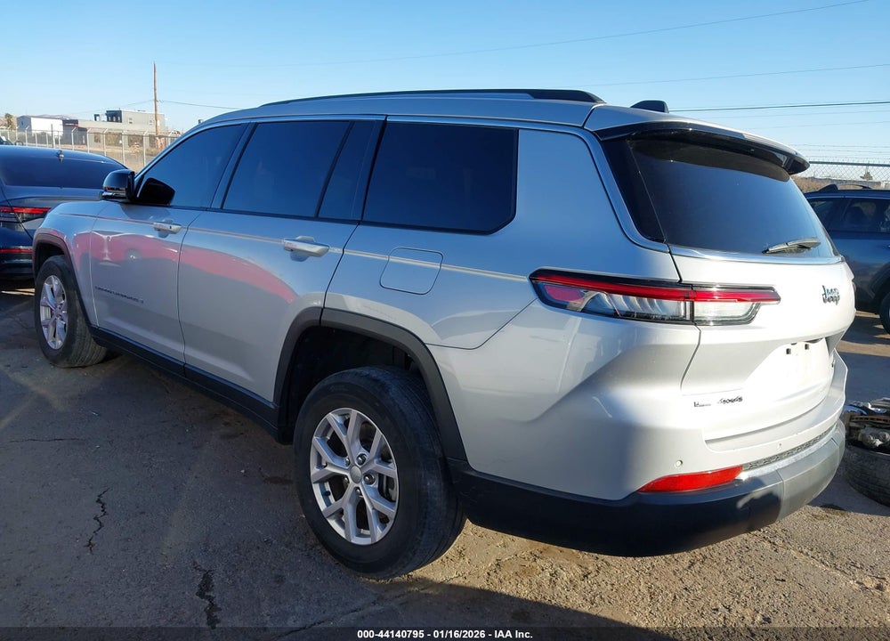 2021 JEEP GRAND CHEROKEE L LIMITED 4X4 VIN: 1C4RJKBG3M8211873