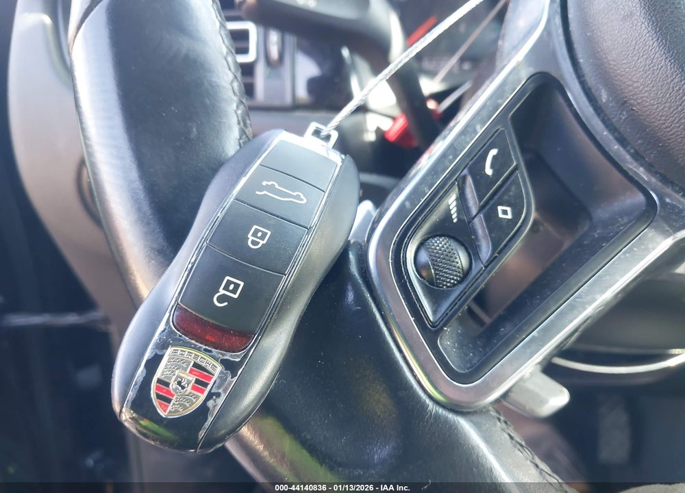 2020 PORSCHE MACAN VIN: WP1AA2A58LLB03143