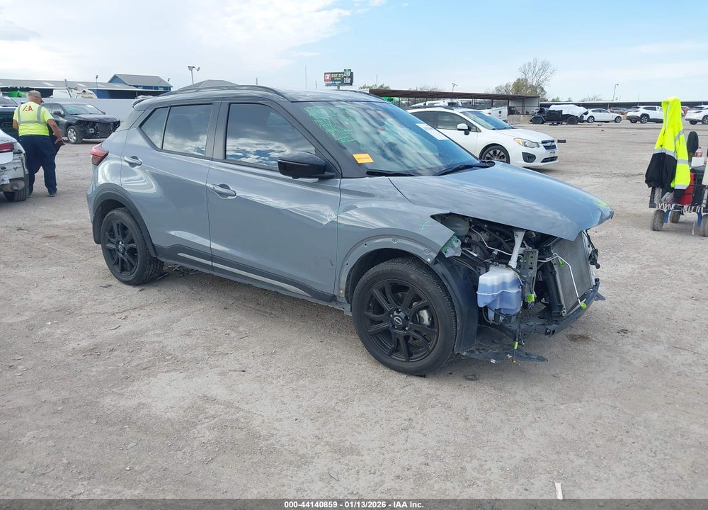 2024 NISSAN KICKS SR VIN: 3N1CP5DV8RL529257