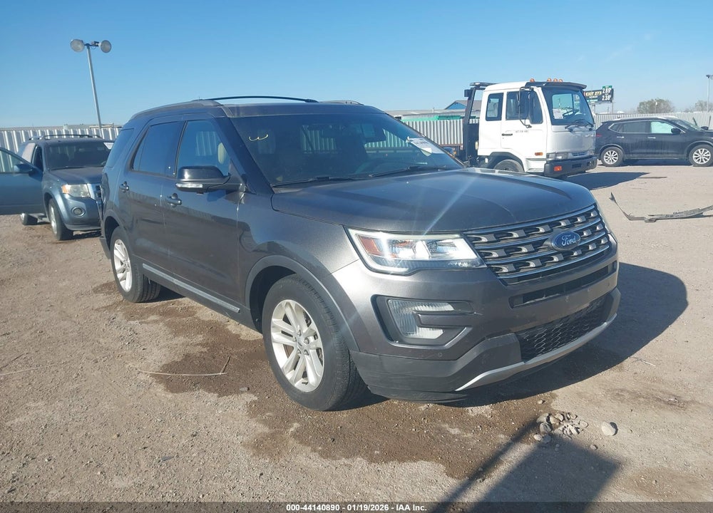 2016 FORD EXPLORER XLT VIN: 1FM5K7D82GGB61892