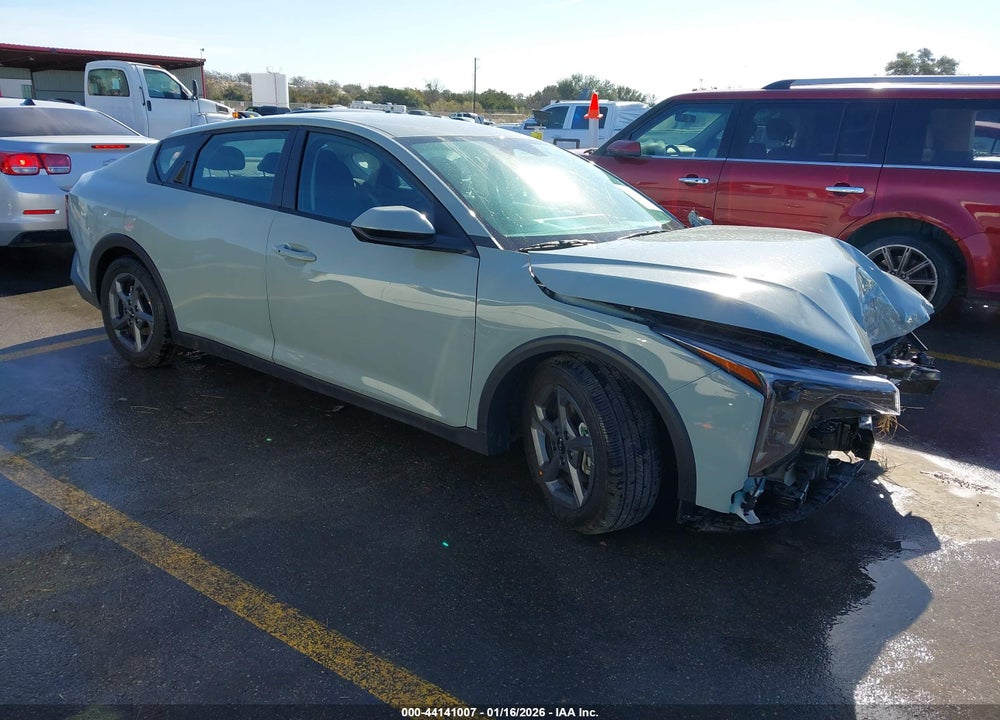 2025 KIA K4 LXS VIN: 3KPFT4DE1SE169923