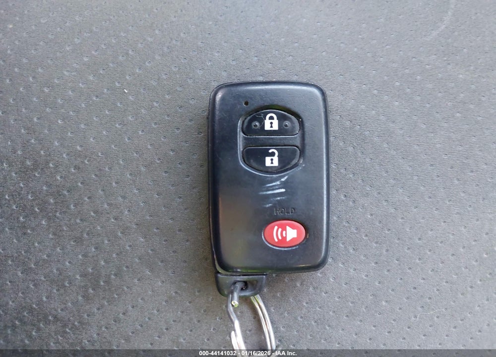 2010 TOYOTA PRIUS III VIN: JTDKN3DU2A1267211