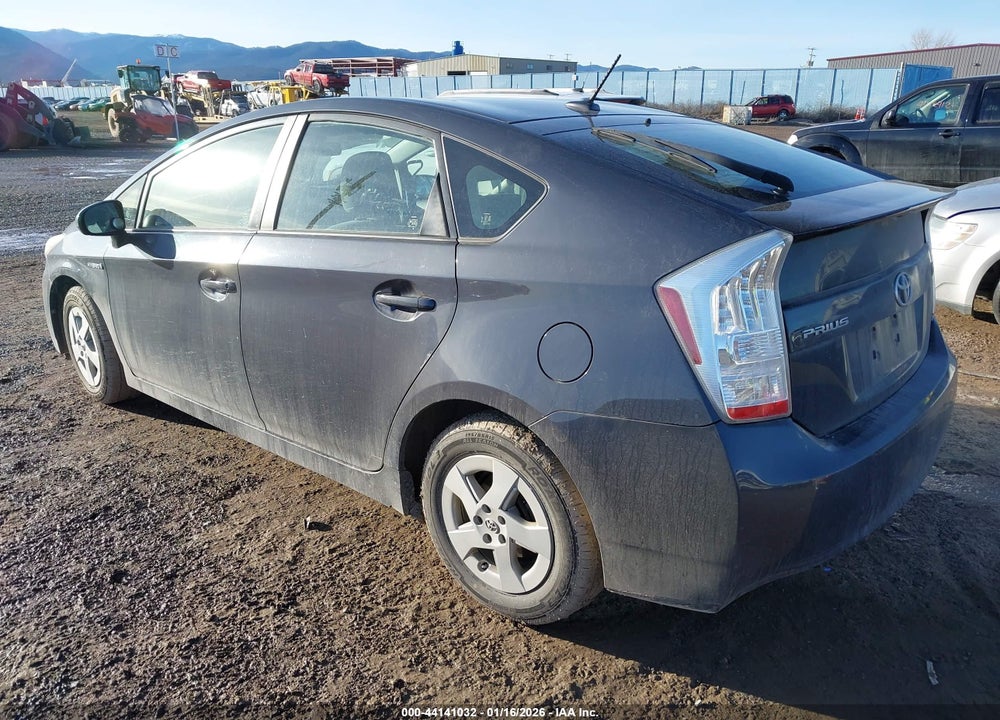 2010 TOYOTA PRIUS III VIN: JTDKN3DU2A1267211