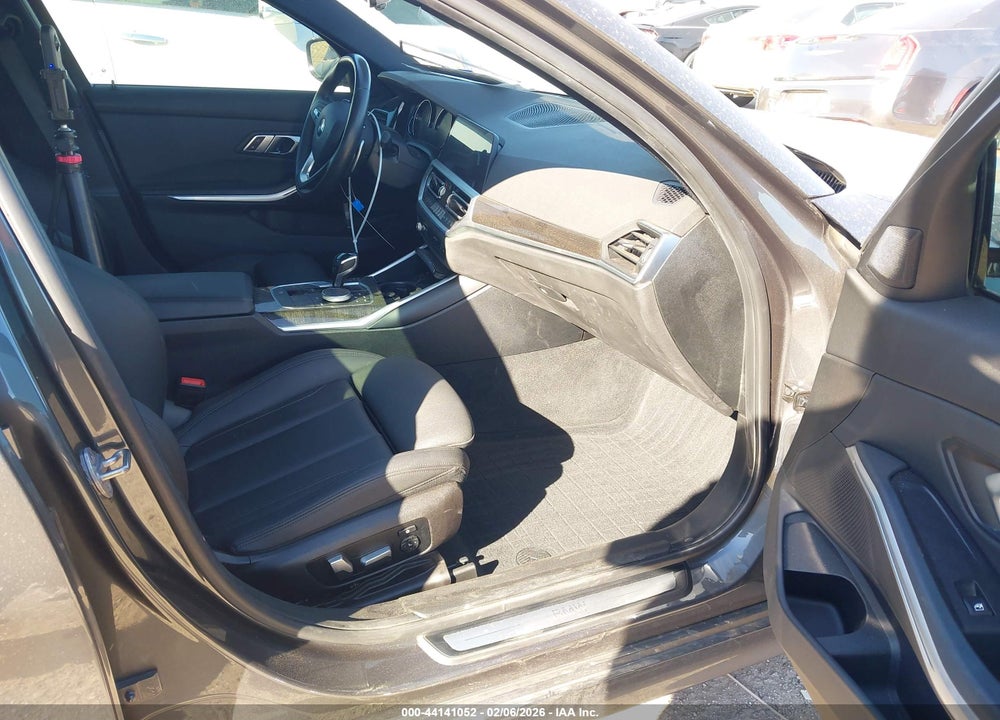 2020 BMW 330I VIN: 3MW5R1J00L8B33364