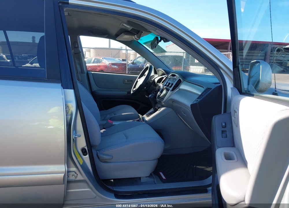 2005 TOYOTA HIGHLANDER V6 VIN: JTEDP21A250072045