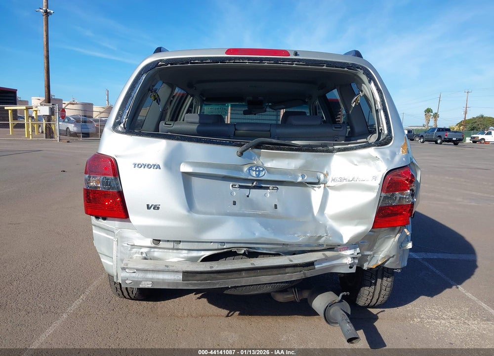 2005 TOYOTA HIGHLANDER V6 VIN: JTEDP21A250072045