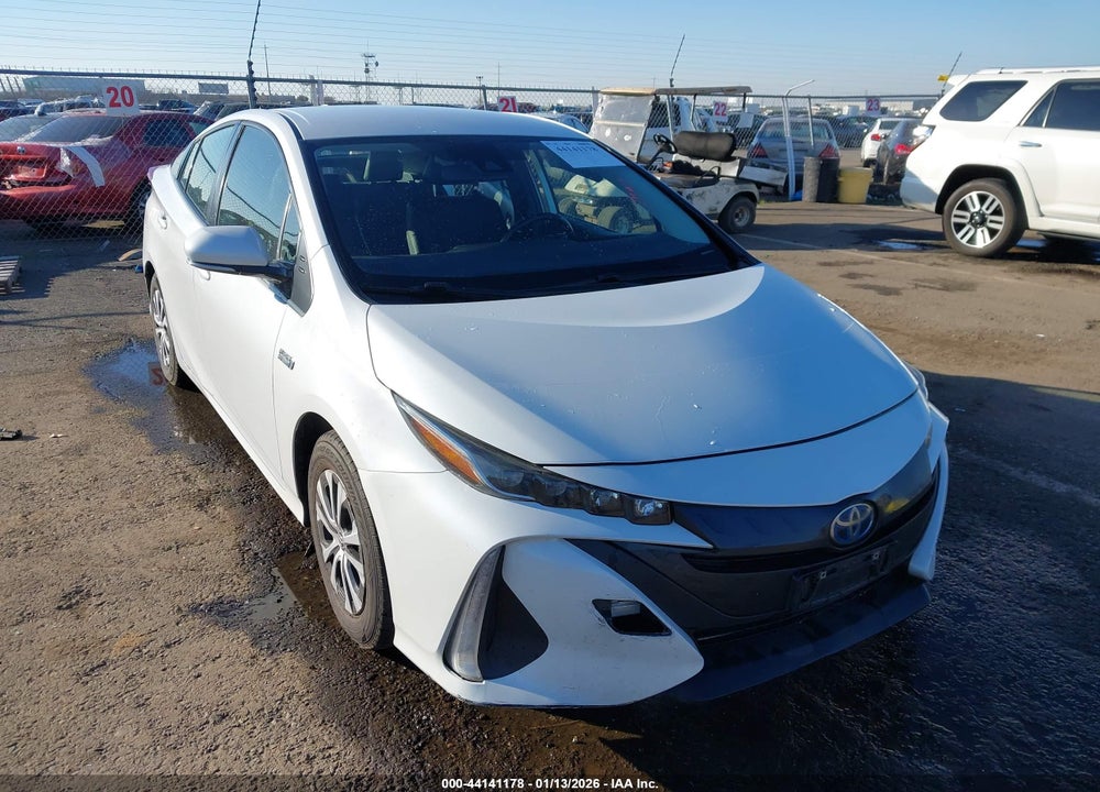 2021 TOYOTA PRIUS PRIME XLE VIN: JTDKAMFP4M3177043