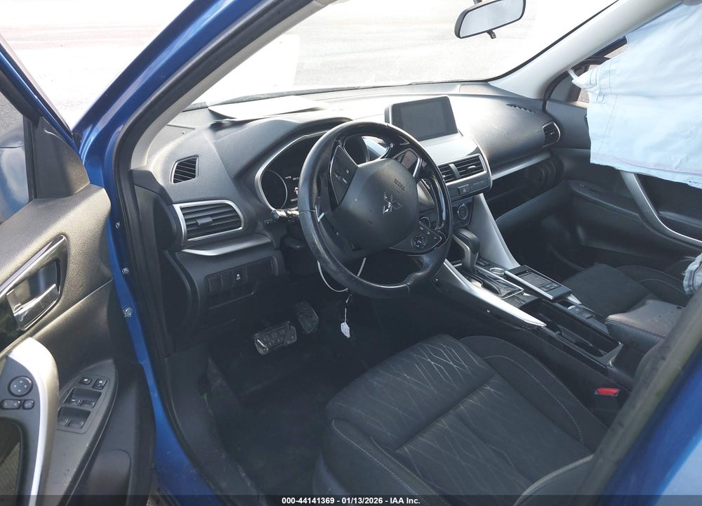 2019 MITSUBISHI ECLIPSE CROSS SE VIN: JA4AT5AA5KZ022052
