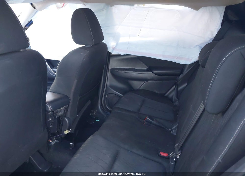 2019 MITSUBISHI ECLIPSE CROSS SE VIN: JA4AT5AA5KZ022052