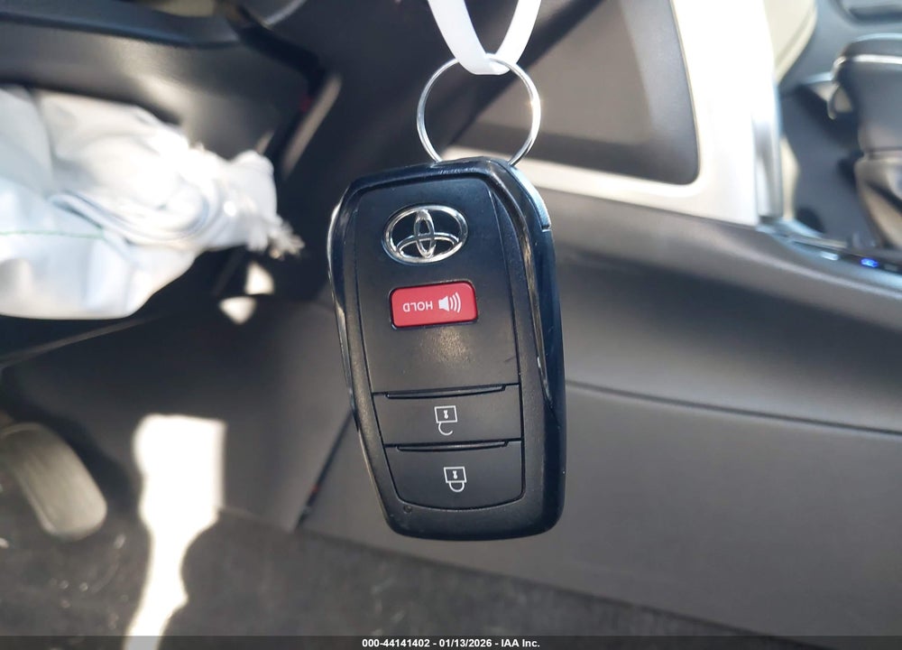 2023 TOYOTA COROLLA CROSS LE VIN: 7MUCAABG6PV051042